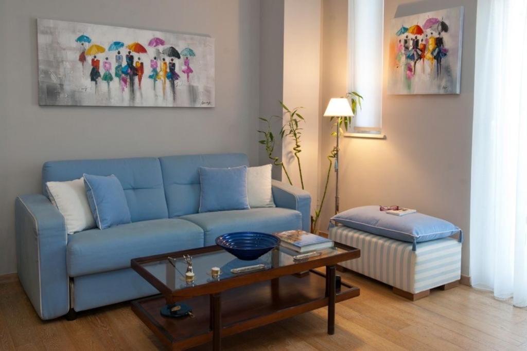 Acropolis Luxury Apartment With Balcony Athen Eksteriør billede